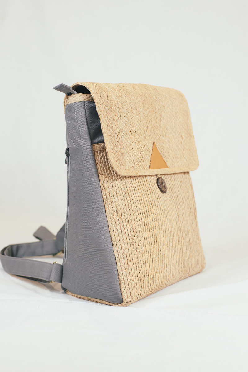 Habi Jumbo raffia backpack