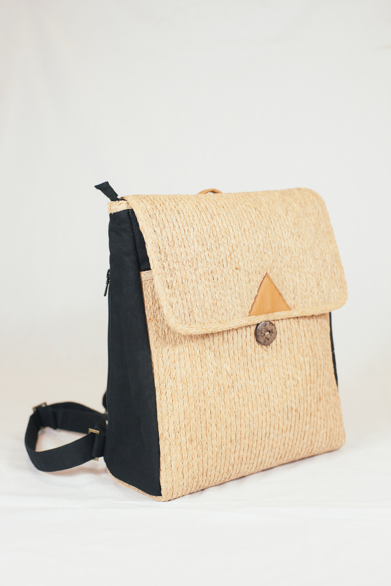 Habi Jumbo raffia backpack