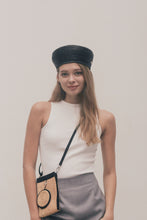 Load image into Gallery viewer, Leinné black raffia beret with gold coin