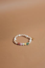 Charger l&#39;image dans la visionneuse de galerie, Candy pearl personalized bracelet