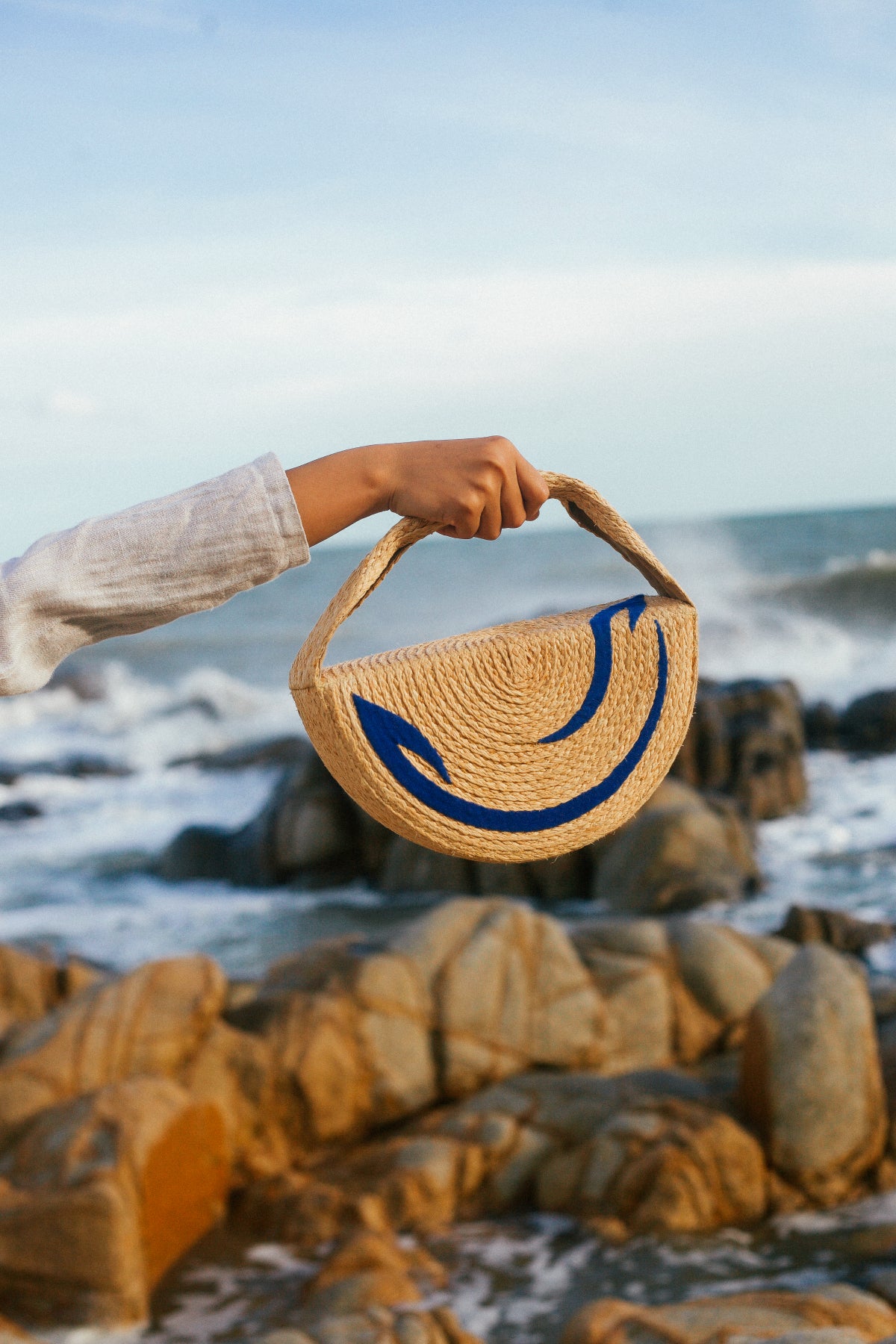 Cosmica raffia bag