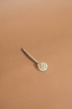 Charger l&#39;image dans la visionneuse de galerie, Desert rose raffia hair clip