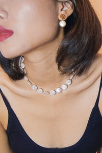 Frances flat pearl choker