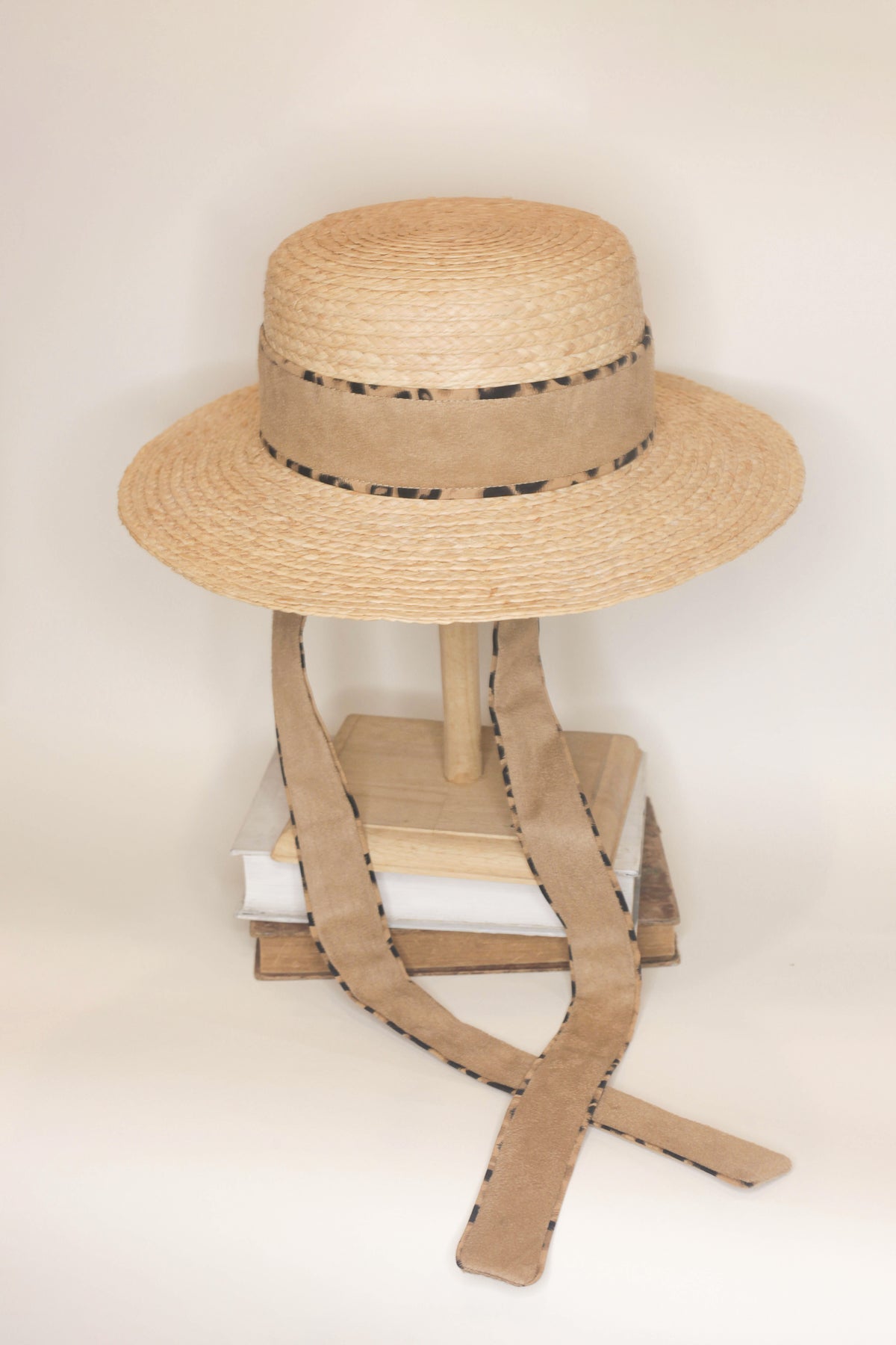 Hamilton raffia boater hat