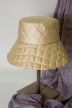 Load image into Gallery viewer, Losange silk hand-quilted hat Summer version