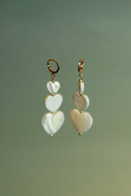 Load image into Gallery viewer, Mira triple hearts earrings