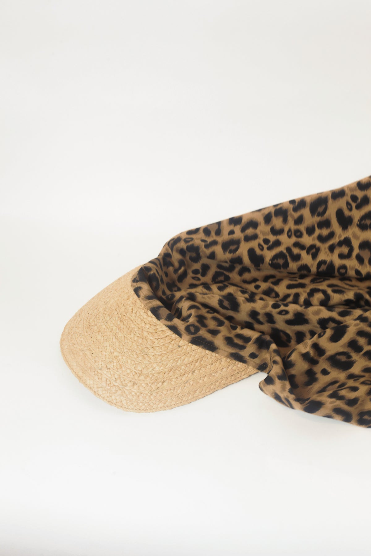 Shadan scarf hat