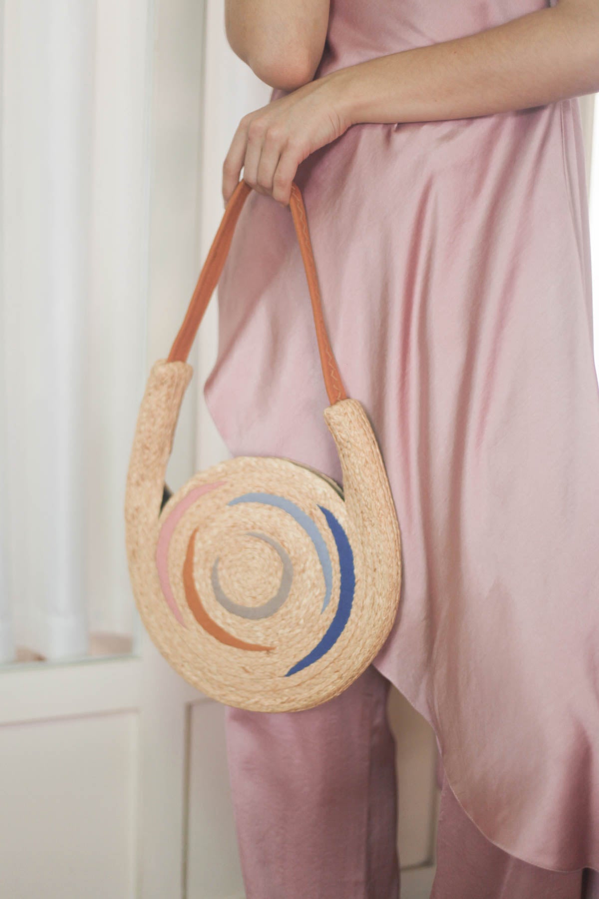 Serencio raffia bag