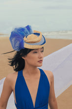 Load image into Gallery viewer, Elie raffia fascinator