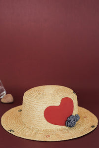 Raffia boater hat in limited edition with heart and rose decoration