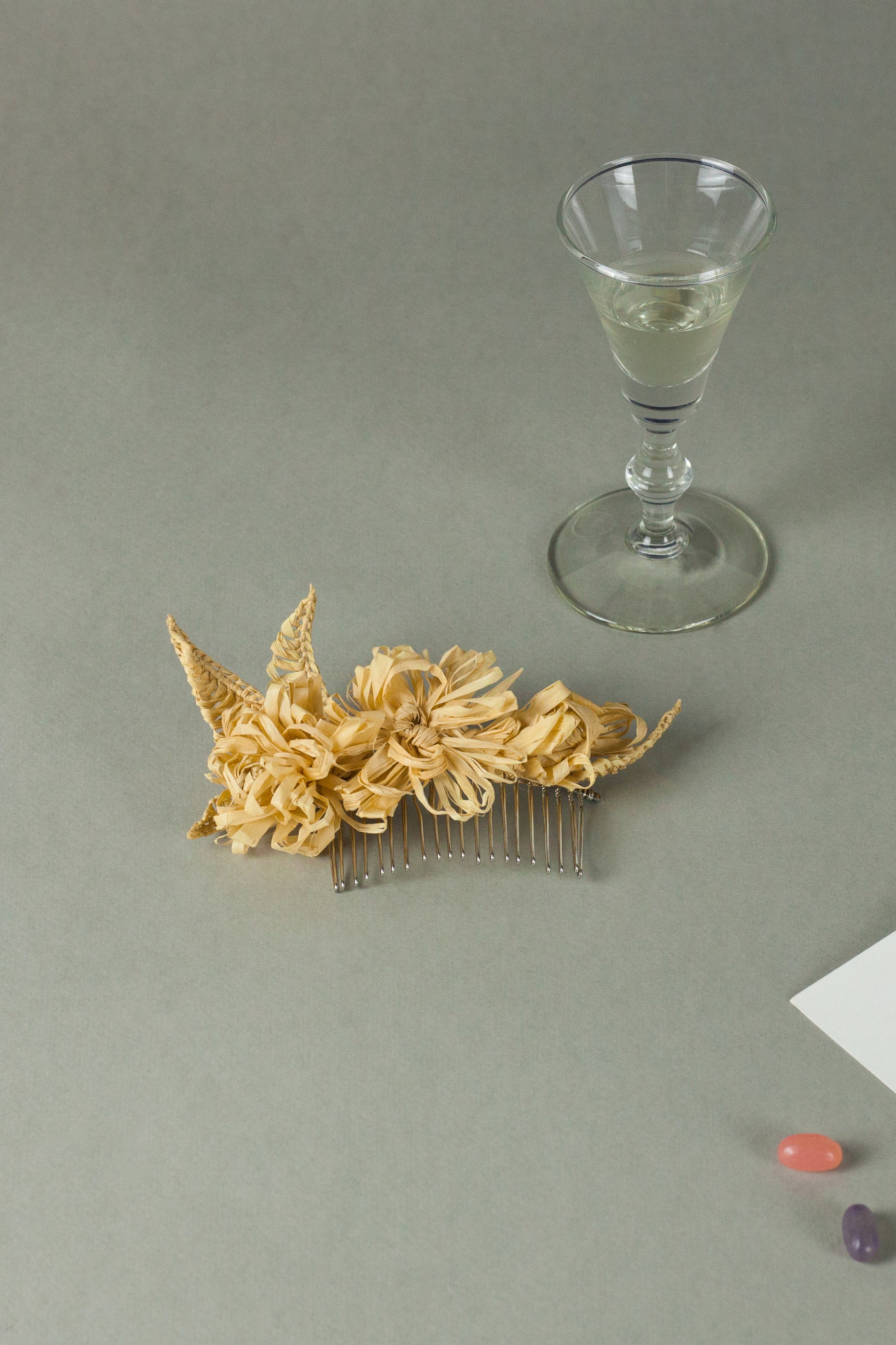 Reflective Pace - Resort 2020, Eco luxury, Amytis hair slide, Raffia