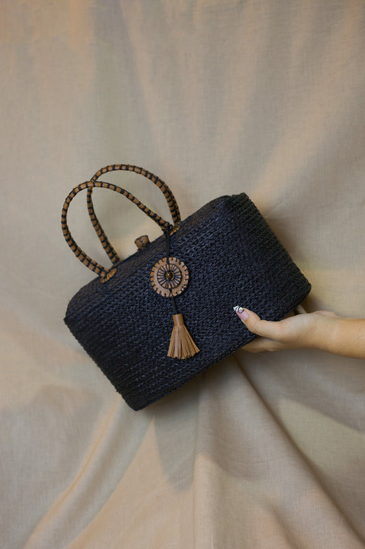 Bohemenian hand bag, black raffia
