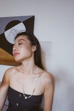 Charger l&#39;image dans la visionneuse de galerie, Love pearl embellishment black fascinator headband